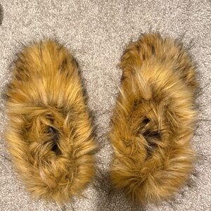 Faux Fur Slippers in Brown and Black